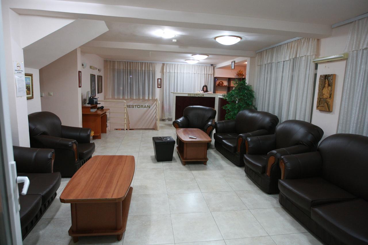 Hotel Vila Prestige Budva Exteriör bild
